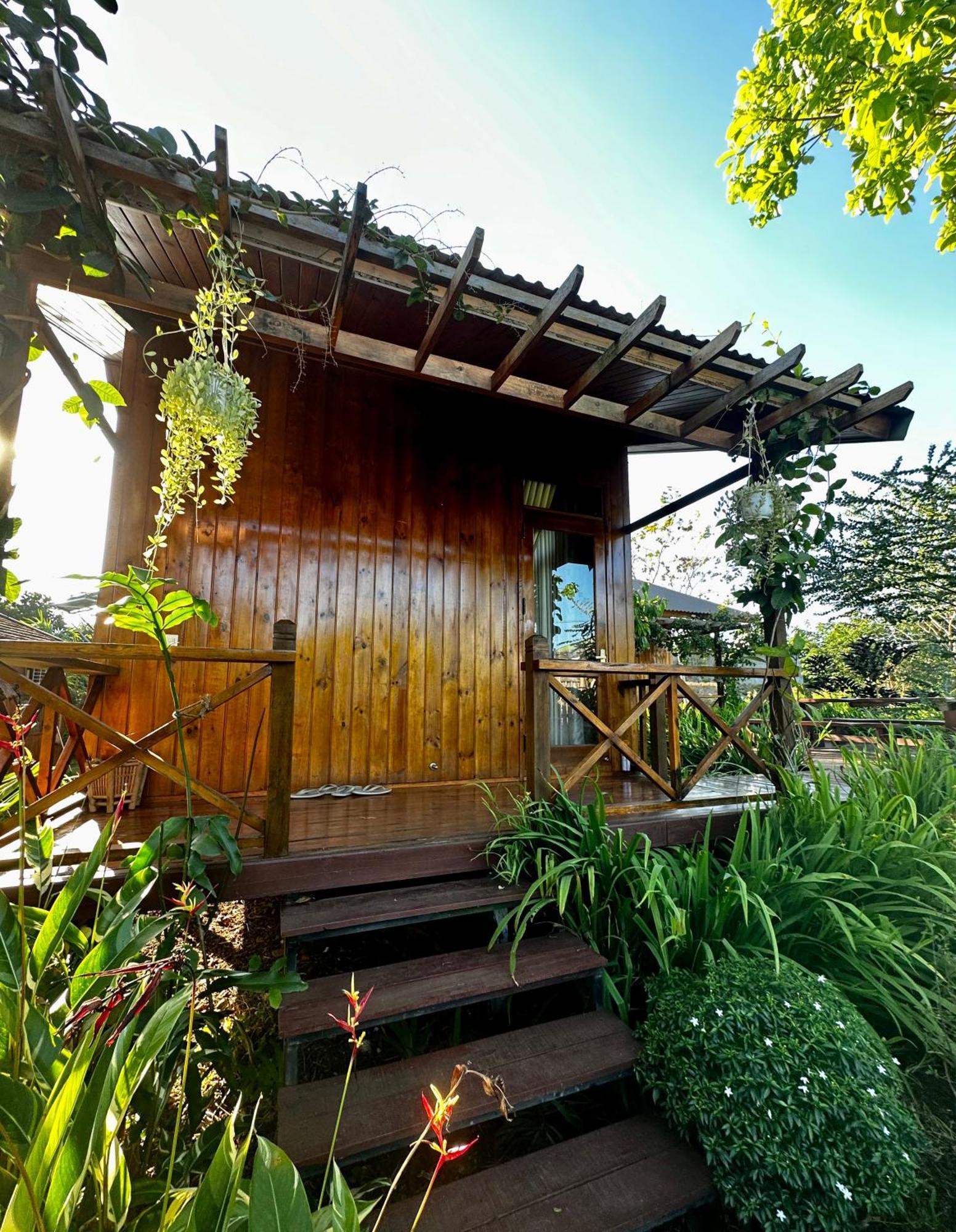 Dugiang Homestay バンメトート エクステリア 写真